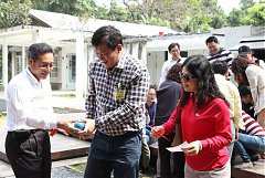 563358_578481432177115_143..