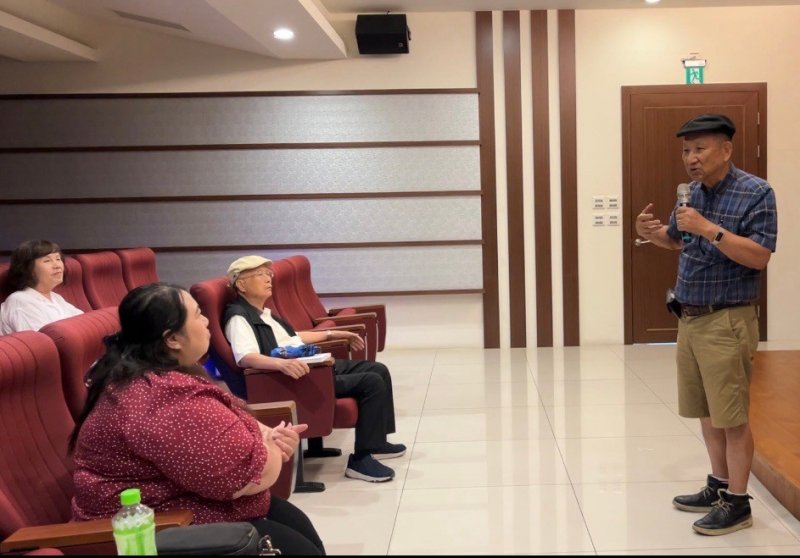 LINE_ALBUM_20240611讀書會..