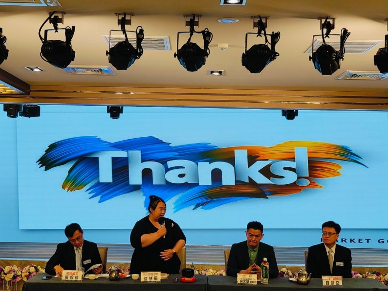 LINE_ALBUM_20240521_5月份..