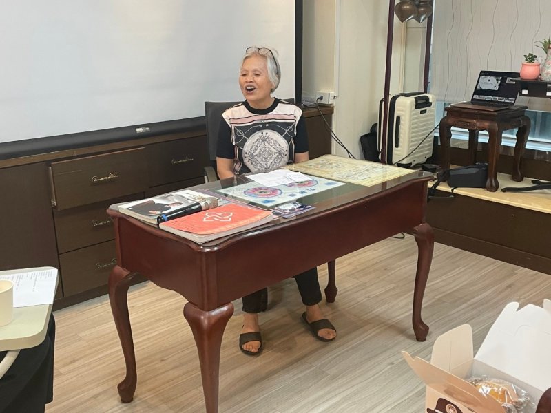 LINE_ALBUM_四月份小組會會..