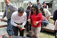 382224_578481615510430_458..