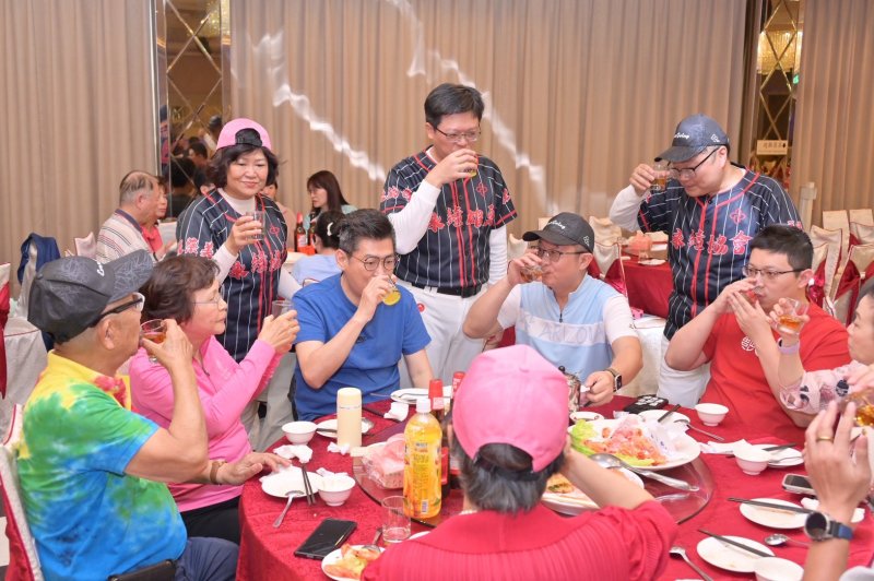 LINE_ALBUM_2026222新春聯誼..