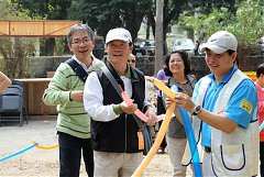 13200_578492945509297_1000..