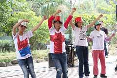 207346_578487462176512_124..