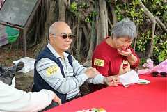 487356_578475458844379_184..