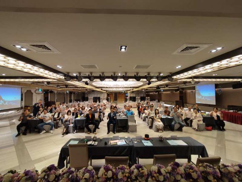 LINE_ALBUM_2023718七月份月..