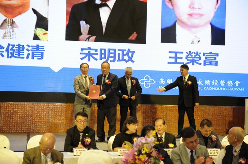 LINE_ALBUM_2024.12.22第34~..