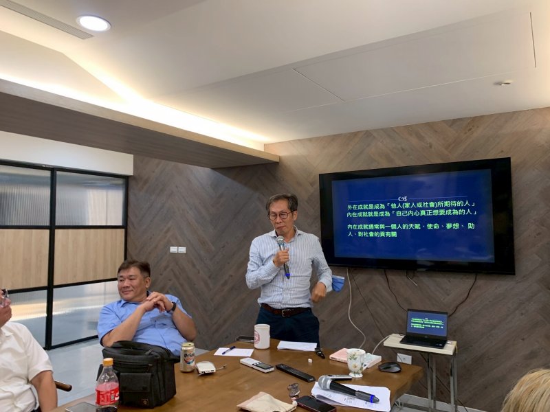 LINE_ALBUM_0610讀書會_2506..