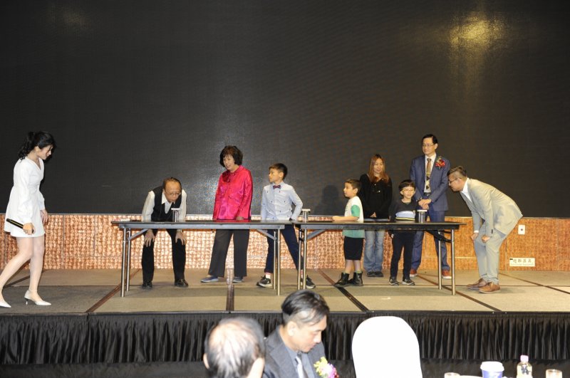 LINE_ALBUM_2024.12.22第34~..