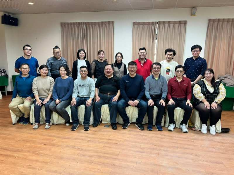 LINE_ALBUM_202317~8理監事..