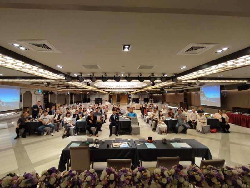 LINE_ALBUM_2023718七月份月..