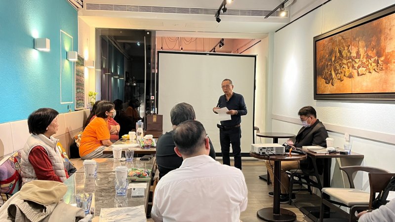 LINE_ALBUM_20241210讀書會_..