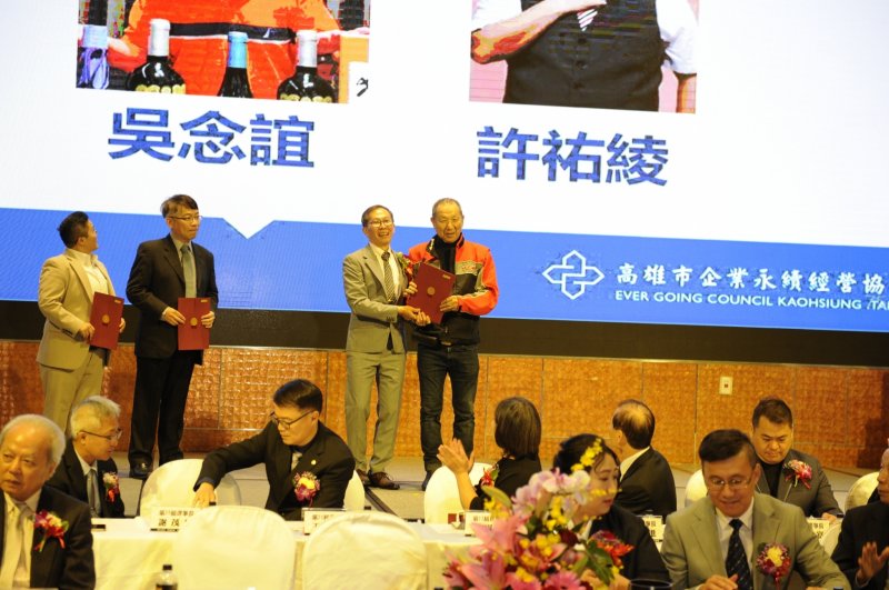 LINE_ALBUM_2024.12.22第34~..