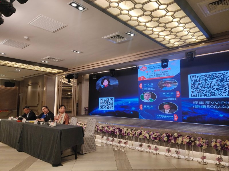 LINE_ALBUM_20240717_7月份..