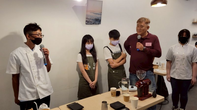 LINE_ALBUM_2025420 社會關..