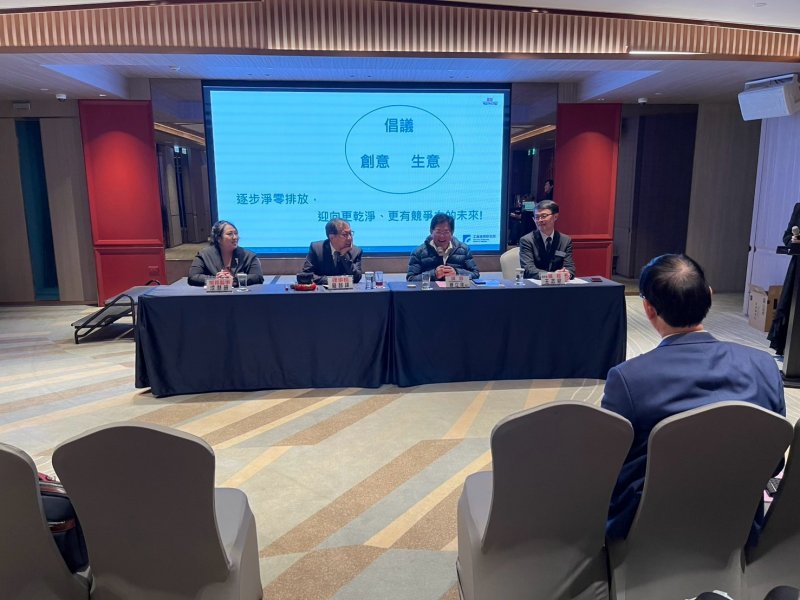 LINE_ALBUM_2025318 三月份..