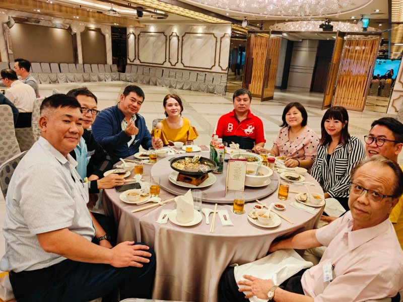 LINE_ALBUM_20240521_5月份..