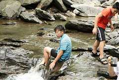 487146_2261046263809_14828..