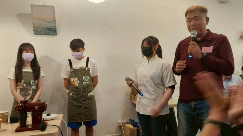 LINE_ALBUM_2025420 社會關..