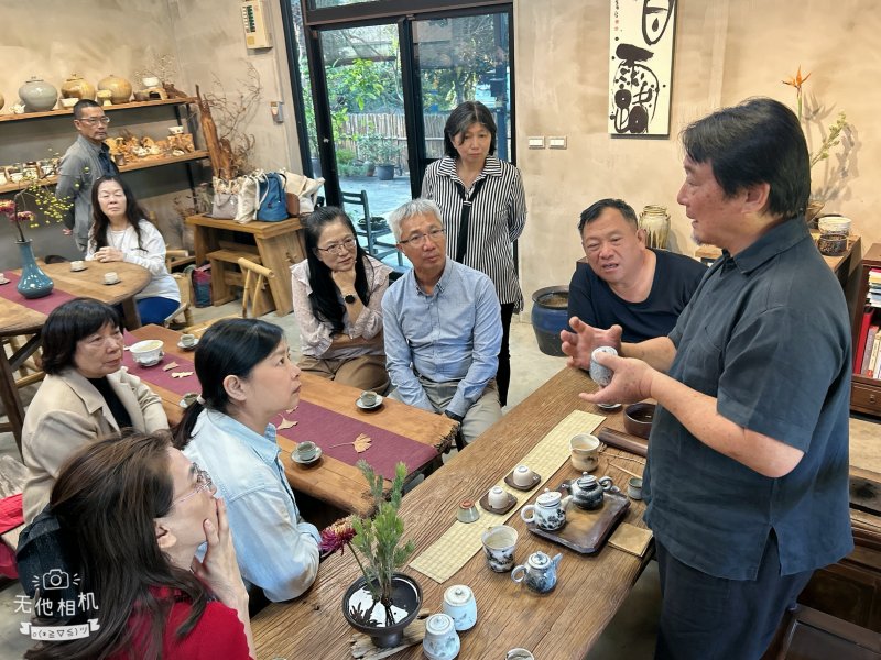 LINE_ALBUM_20251213讀書會..