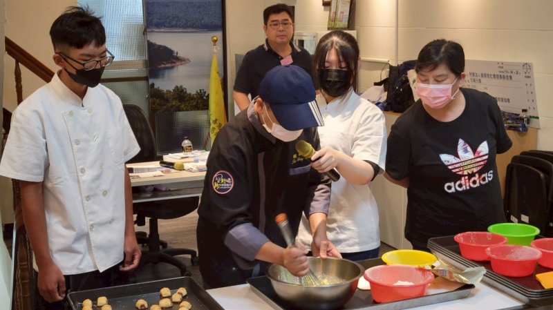 LINE_ALBUM_2025420 社會關..