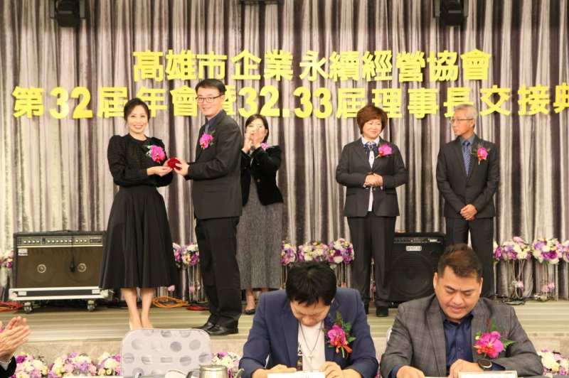 LINE_ALBUM_20221218第32屆..