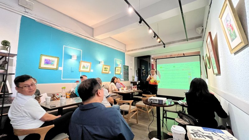 LINE_ALBUM_20241008選書之..