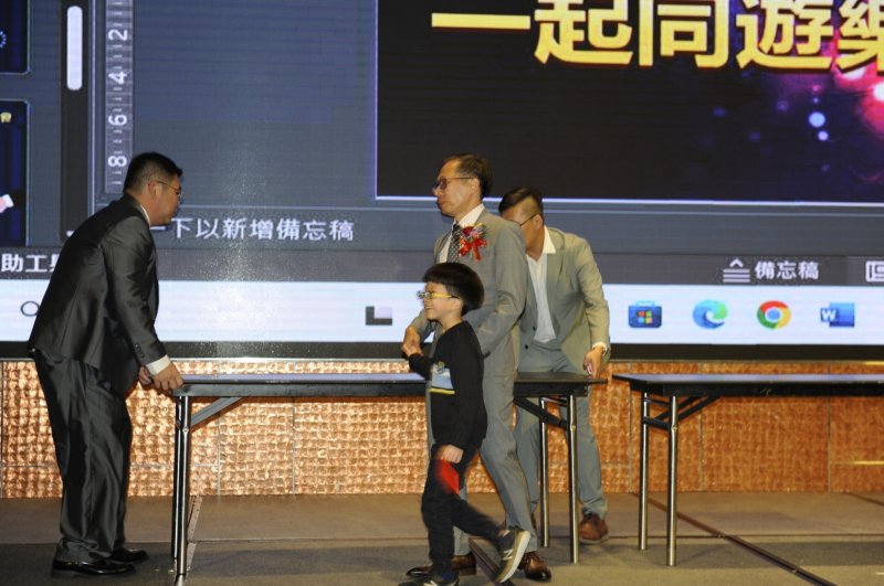 LINE_ALBUM_2024.12.22第34~..