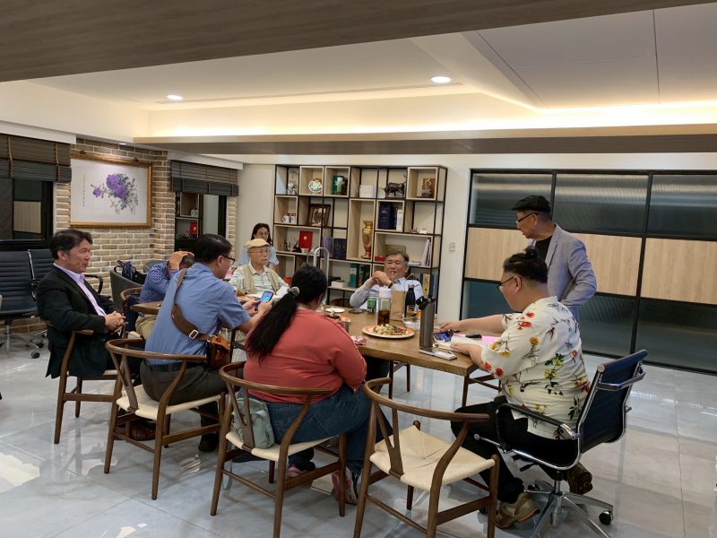 LINE_ALBUM_20250408四月份..