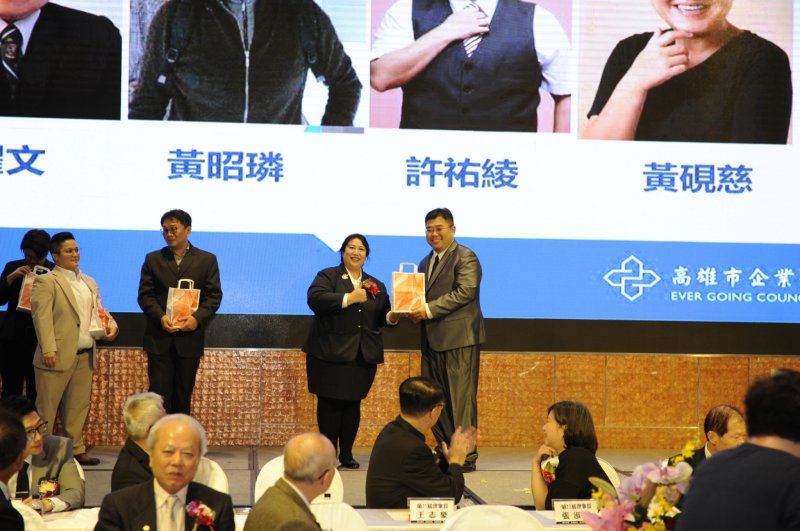 LINE_ALBUM_2024.12.22第34~..