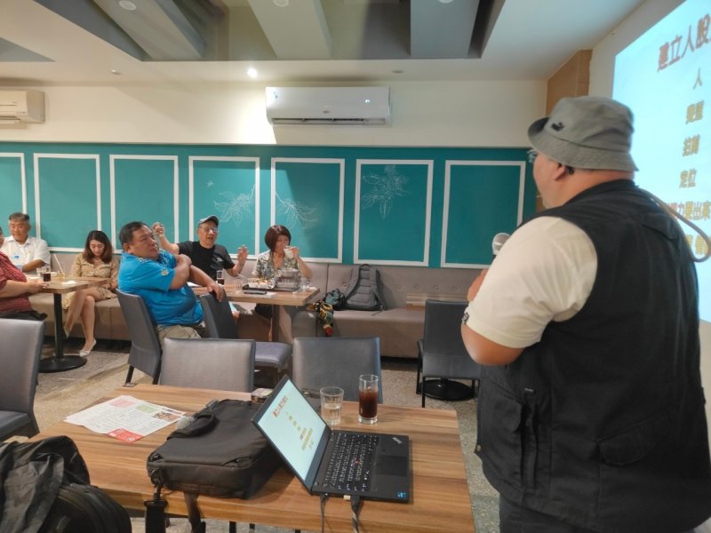 LINE_ALBUM_7月份小組會2024..