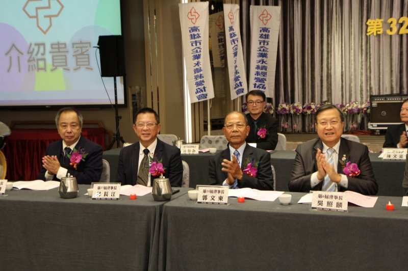 LINE_ALBUM_20221218第32屆..