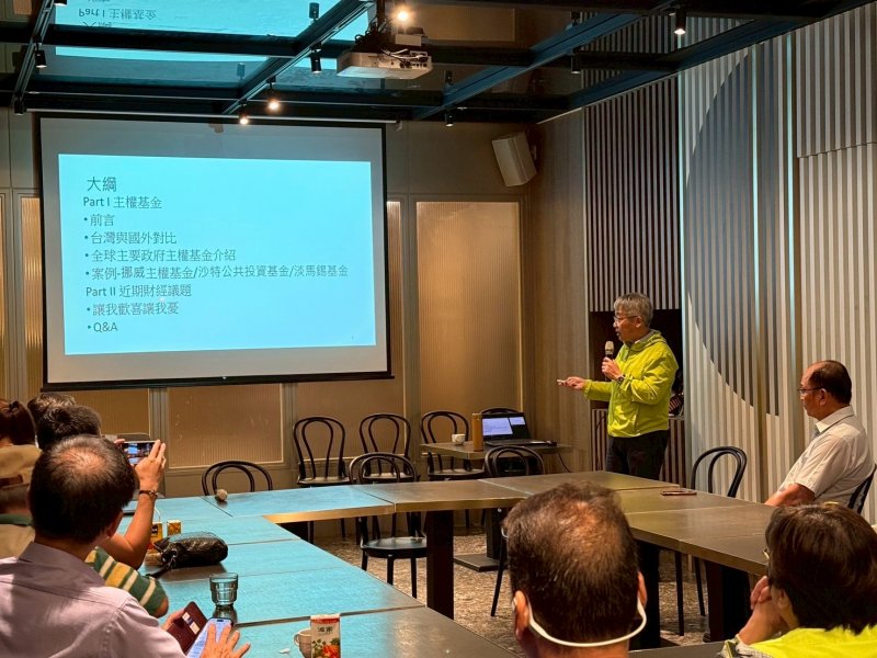 LINE_ALBUM_2025923企研組小..