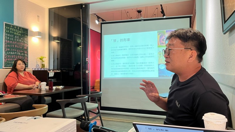 LINE_ALBUM_20241210讀書會_..