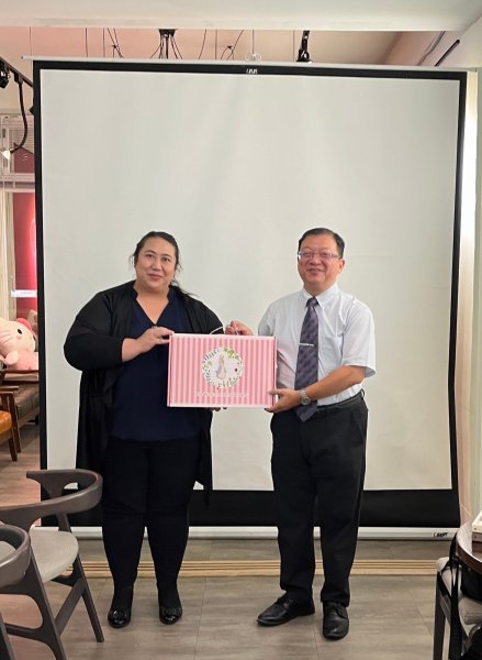 LINE_ALBUM_20240709-讀書會..