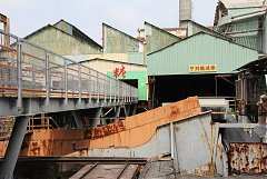 487200_578470212178237_121..