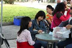 318248_578472785511313_496..