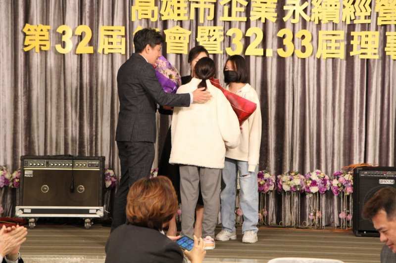 LINE_ALBUM_20221218第32屆..