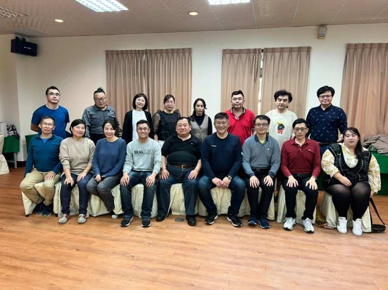 LINE_ALBUM_202317~8理監事..