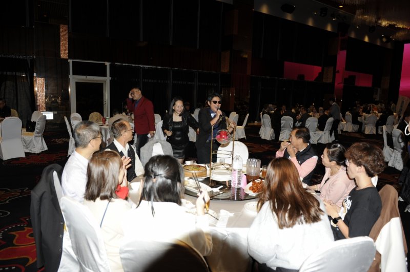 LINE_ALBUM_2024.12.22第34~..