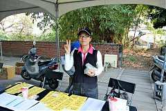 11096_578466195511972_2047..