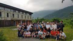 068301341_2492263094165987..