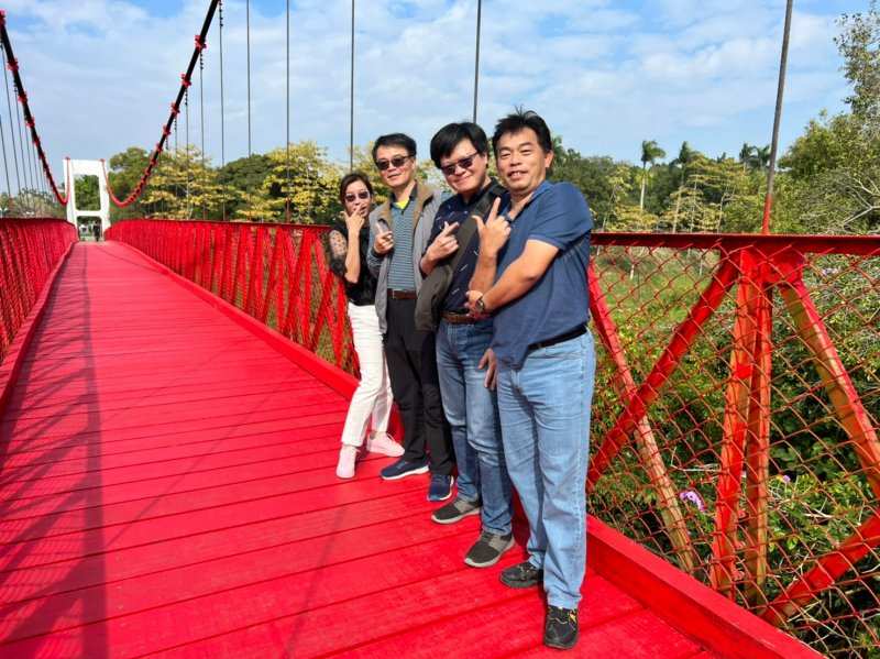 LINE_ALBUM_202317~8理監事..