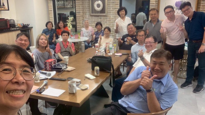 LINE_ALBUM_0610讀書會_2506..