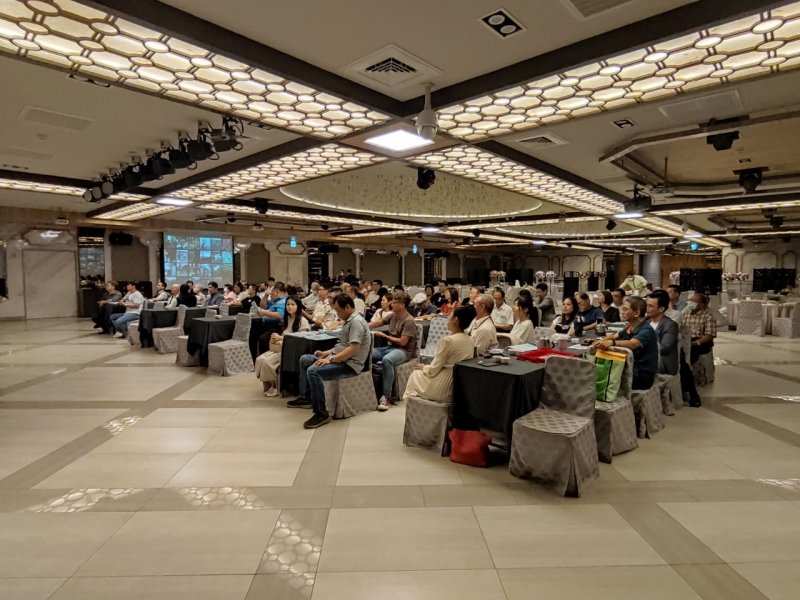 LINE_ALBUM_2023718七月份月..