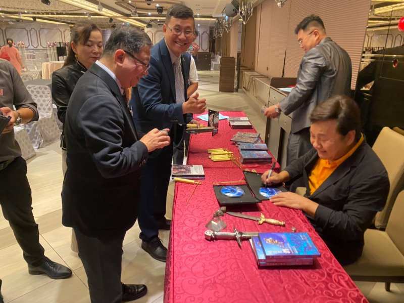 LINE_ALBUM_2023718七月份月..