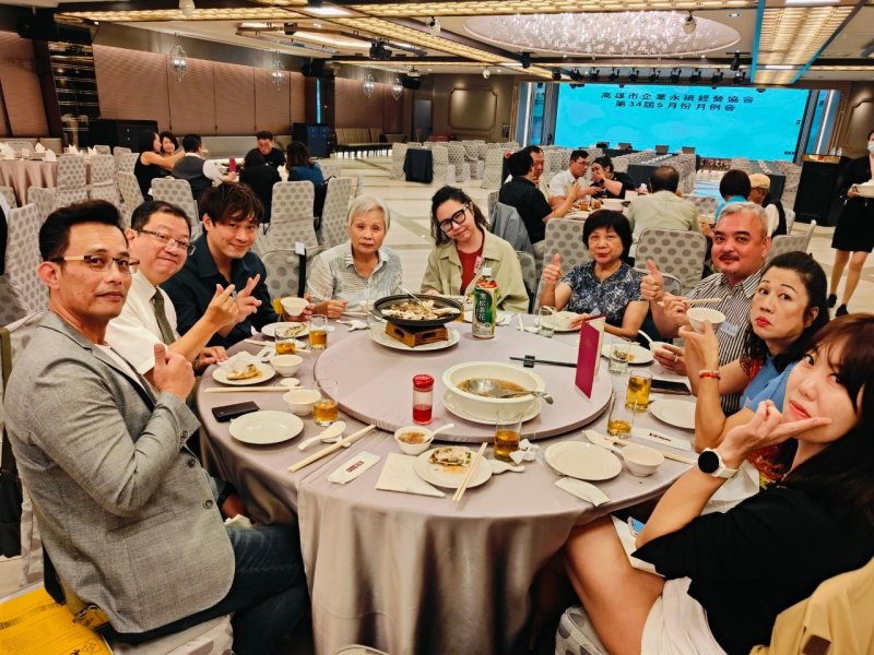 LINE_ALBUM_20240521_5月份..