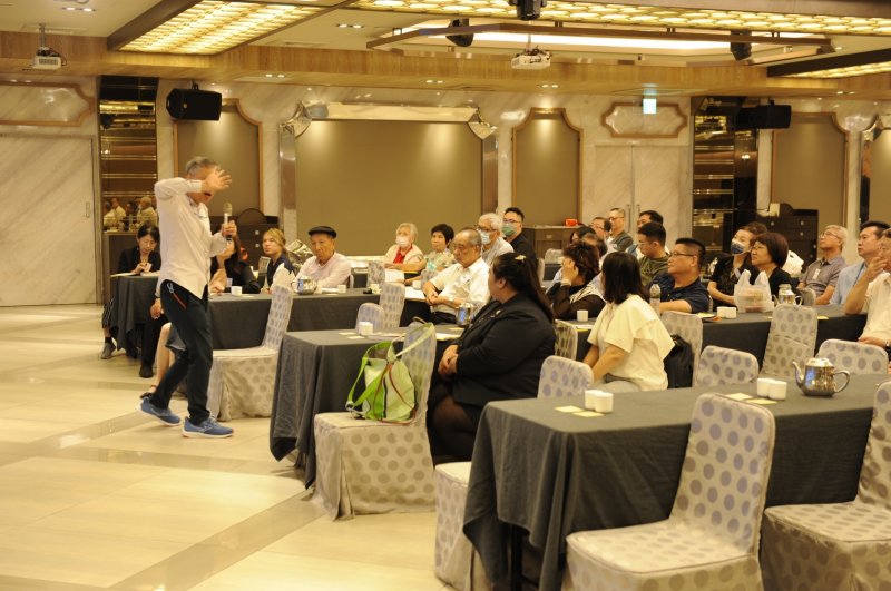 LINE_ALBUM_20240820月例會..