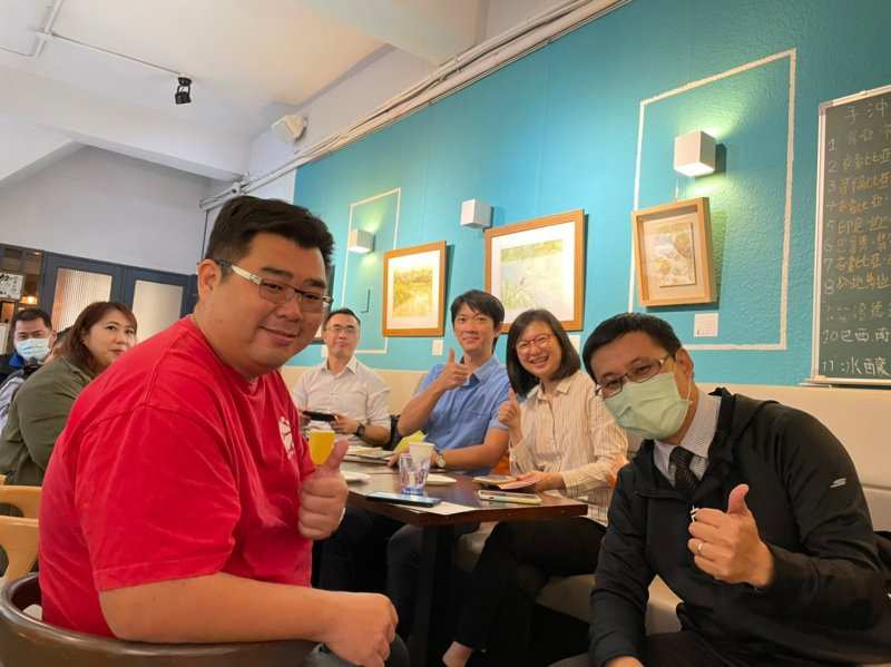 110-11-23專訪思萱準理事長_..