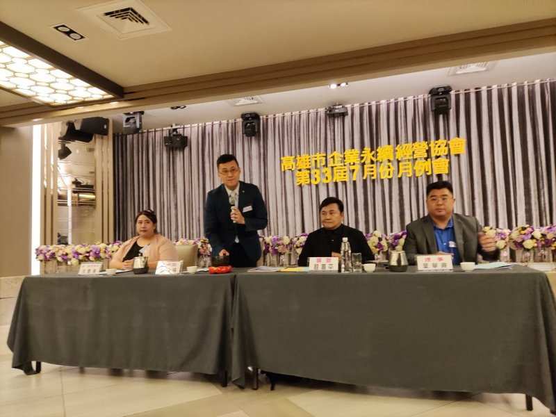 LINE_ALBUM_2023718七月份月..